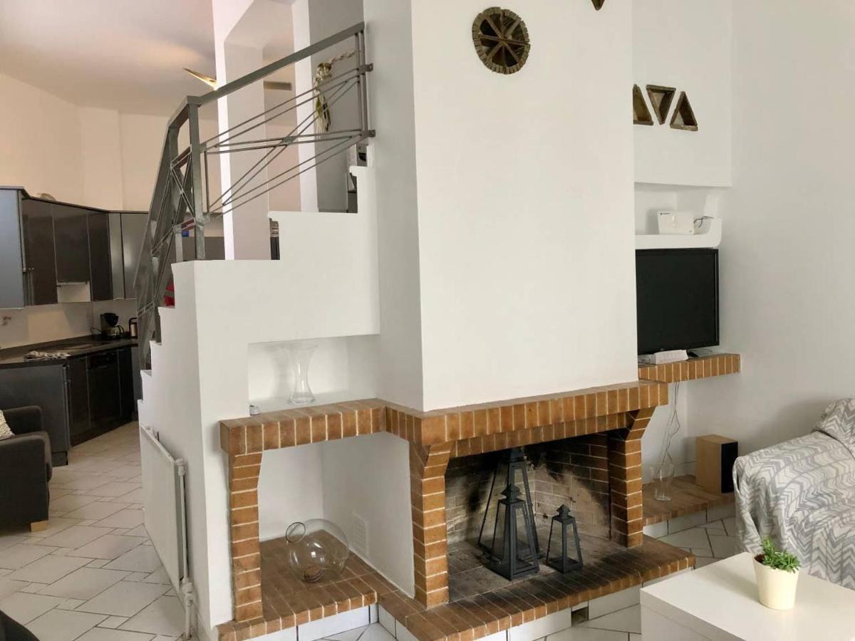 Villa Andros Epoque Livádhia Екстериор снимка