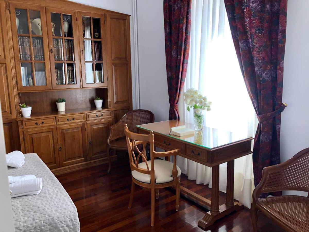 Villa Andros Epoque Livádhia Екстериор снимка