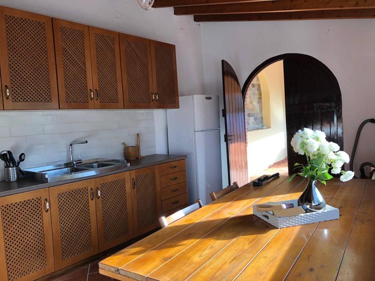 Villa Andros Epoque Livádhia Екстериор снимка